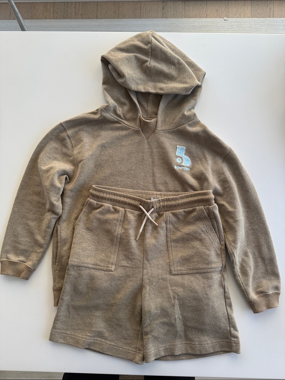 🍒BONPOINT Boys Tan Hoodie and Shorts Set, size 12